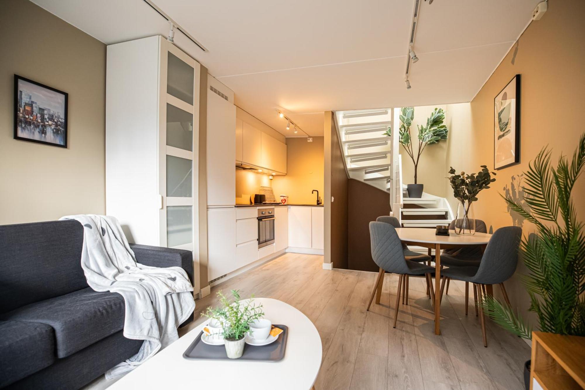 Ultracentral Duplex With Private Rooftop Terrace ออสโล ภายนอก รูปภาพ