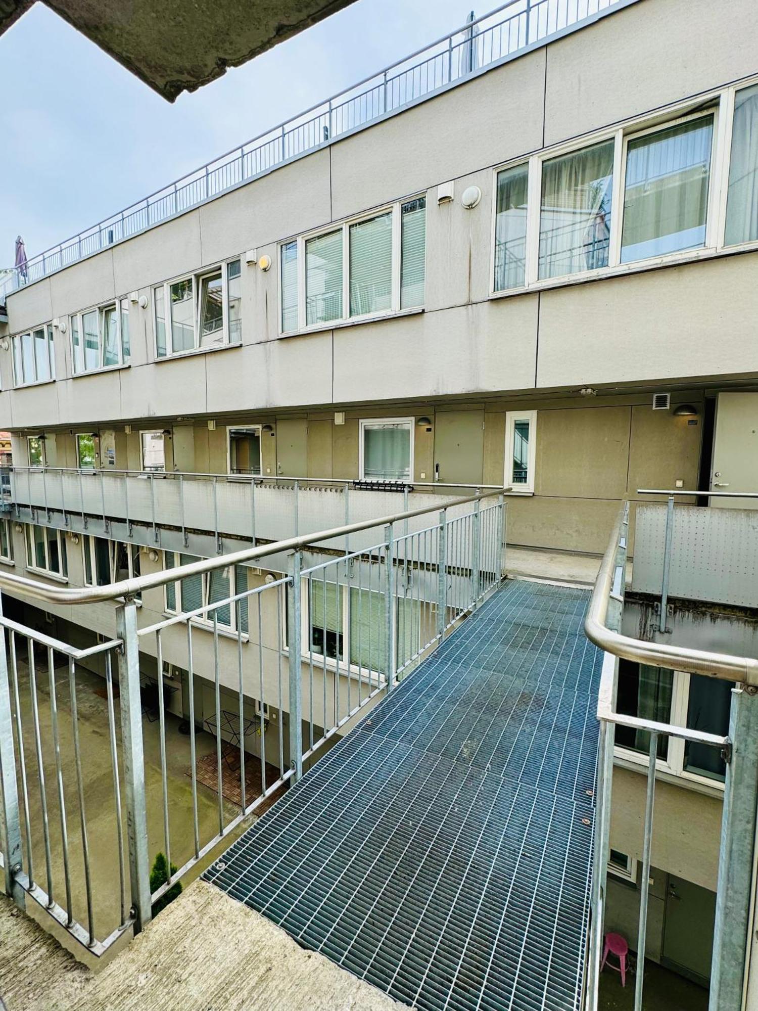 Ultracentral Duplex With Private Rooftop Terrace ออสโล ภายนอก รูปภาพ